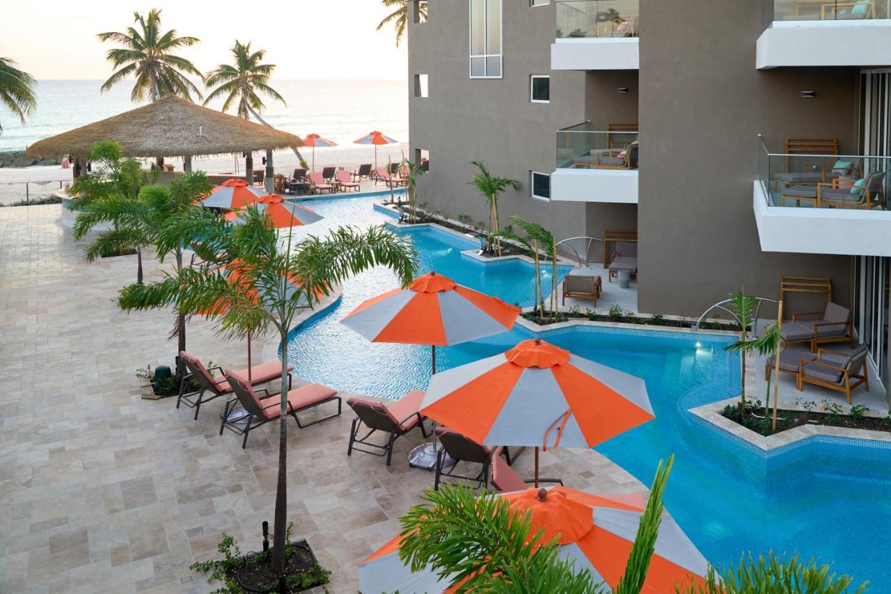 Ocean Two Resort - Breakfast Included By Ocean Hotels Saint Lawrence Gap 外观 照片