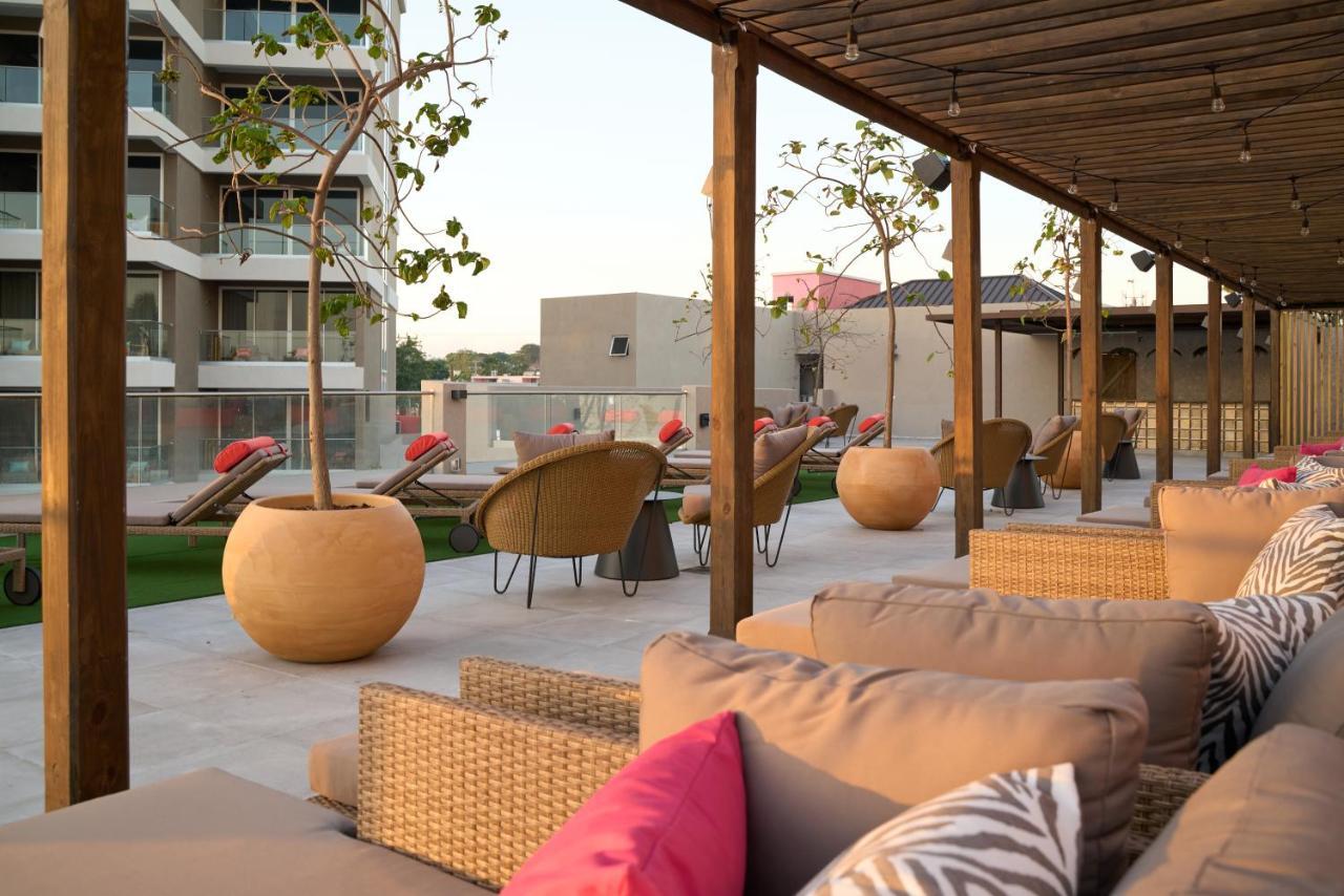 Ocean Two Resort - Breakfast Included By Ocean Hotels Saint Lawrence Gap 外观 照片
