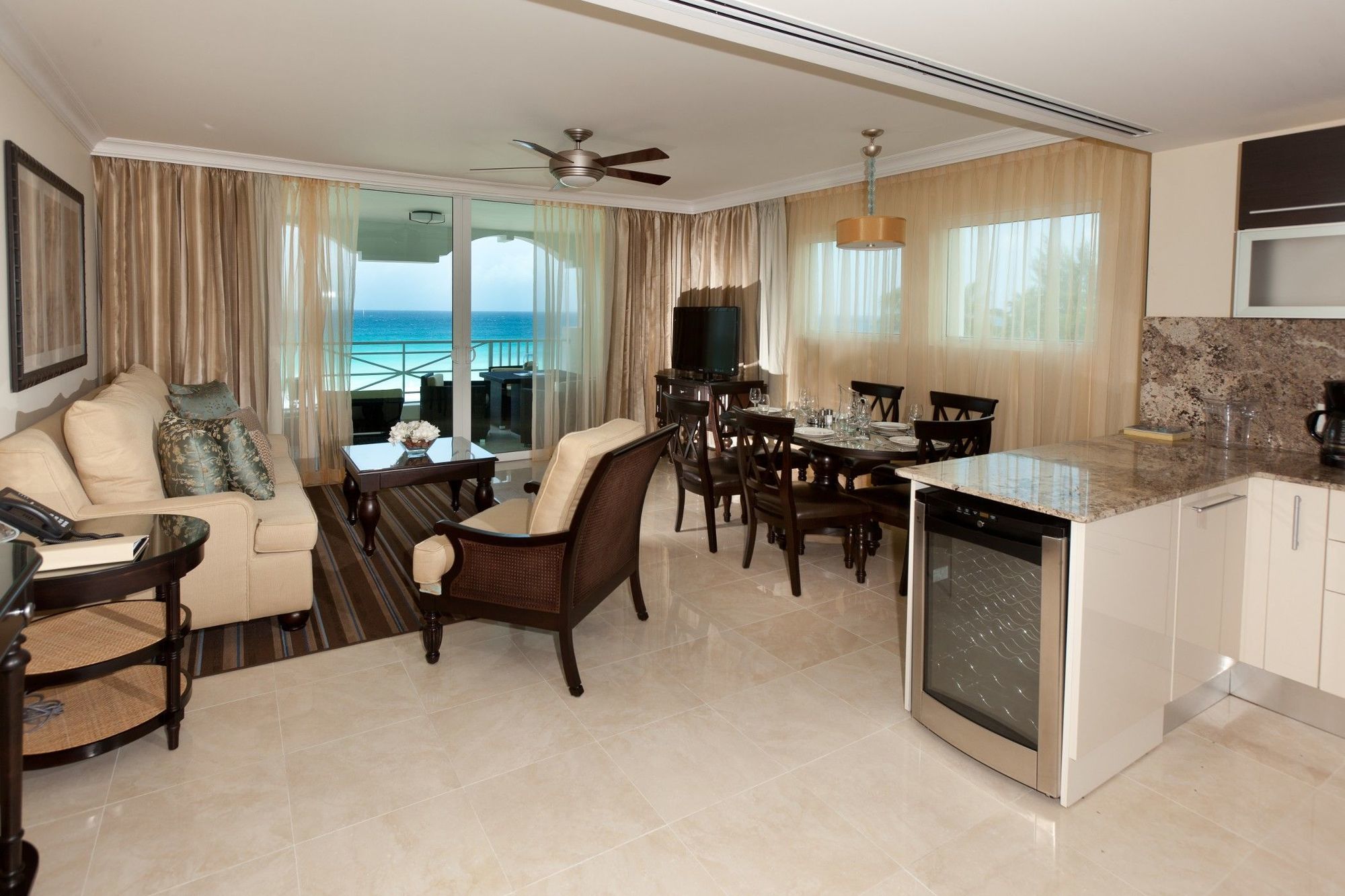 Ocean Two Resort - Breakfast Included By Ocean Hotels Saint Lawrence Gap 外观 照片
