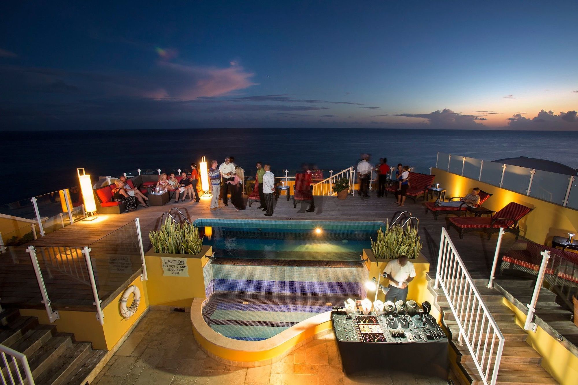Ocean Two Resort - Breakfast Included By Ocean Hotels Saint Lawrence Gap 外观 照片