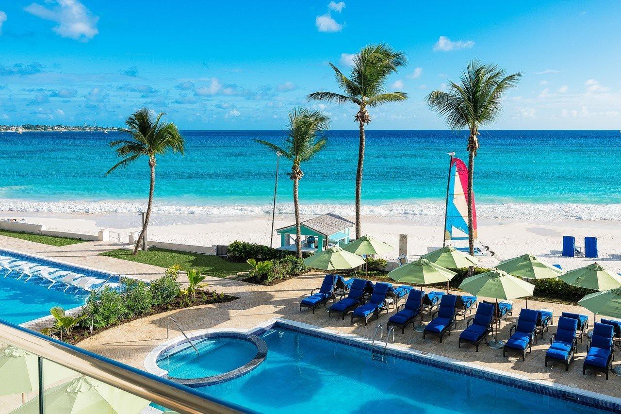 Ocean Two Resort - Breakfast Included By Ocean Hotels Saint Lawrence Gap 外观 照片